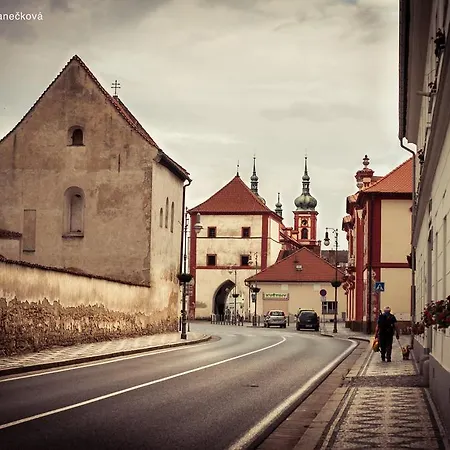 Gæstehus Onefourfour Brandýs nad Labem-Stará Boleslav